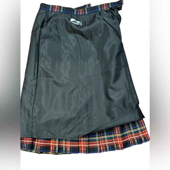 Vintage Wool Pleated Plaid Skirt Womens Size 10 with 26" waist - Picture 5 of 8